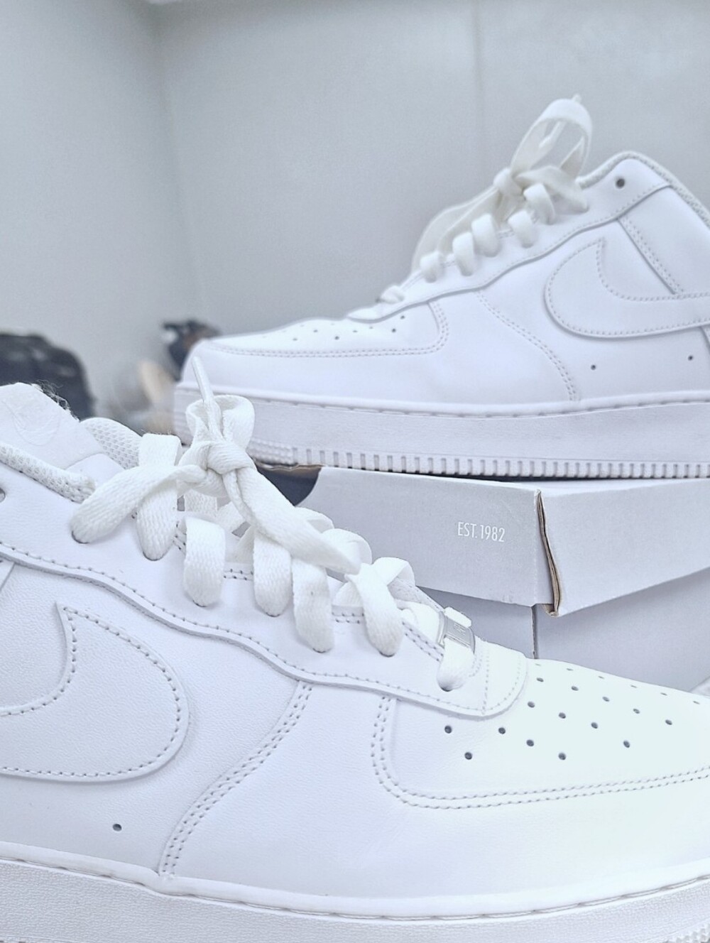 NWB 2007 NIKE AIR FORCE 1